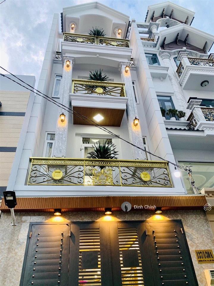 Nhà đẹp cần bán đường cộng hòa p4 tân bình  nở hậu  giá tốt trong khu vực
