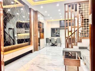 Chính Chủ Bán Gấp Nhà Mỹ Đình- DT 30m2,6 Tầng Mới Xây Xong - GIÁ NHỈNH 8 TỶ!