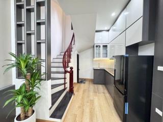 CẦN BÁN GẤP NHÀ ĐẸP MỸ ĐÌNH-6 TẦNG DT 30 M2,GIÁ NHỈNH 8 TY