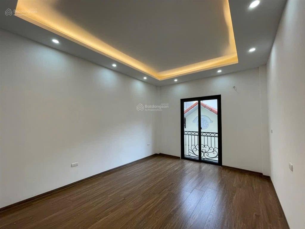 Bán nhà 4.5 t dt 35 m2. thổ cư sổ đỏ cc. la phù  xã an khánh hn, hoài đức cũ. gần đường vđ 4