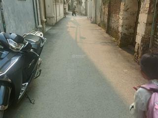 Cần bán 50m2 đất thổ cư. lô góc áp sát đường ô tô. ở la phù, xã an khánh hn, hoài đức cũ