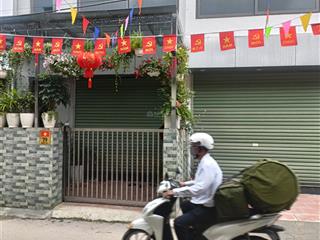 Bán nhà 2 tầng dt 69 m.mt kinh doanh. la tinh đông la. xã an khánh hn.gần đường vành đai 4.