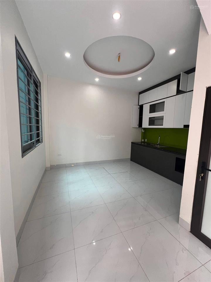 Bán nhà 3.5 tầng. dt 30.1m2. thổ cư. mặt tiền kinh doanh ở la phù, xã an khánh hoài đức cũ