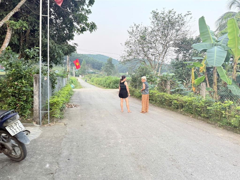 Bán đất hương sơn hà tĩnh giá chỉ 650tr chính chủ  0981 288 ***