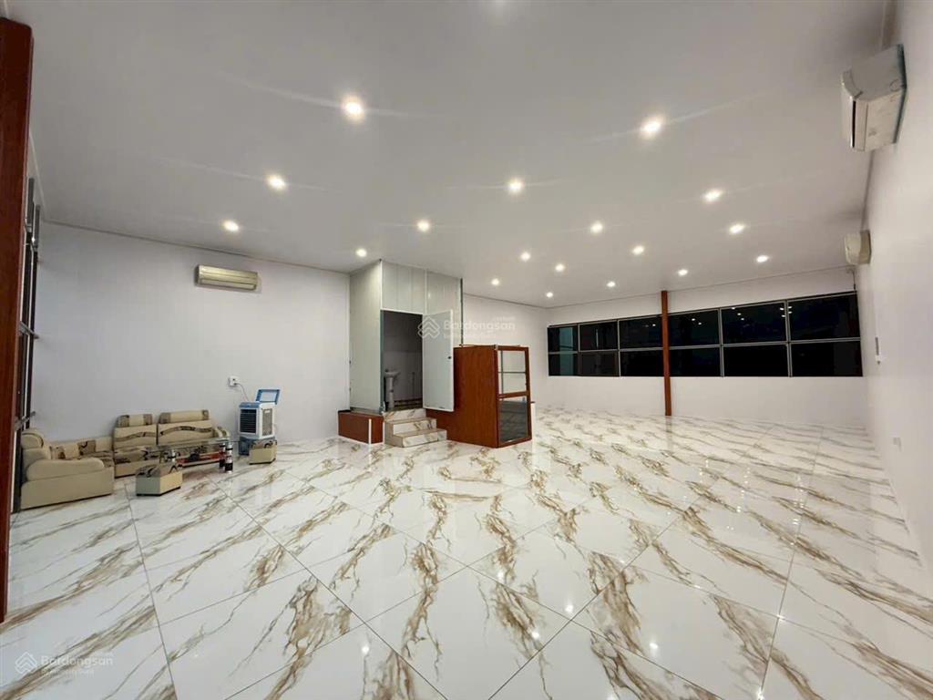 Cần cho thuê quán 100m2 tại nguyên khê đông anh,  0981 288 ***