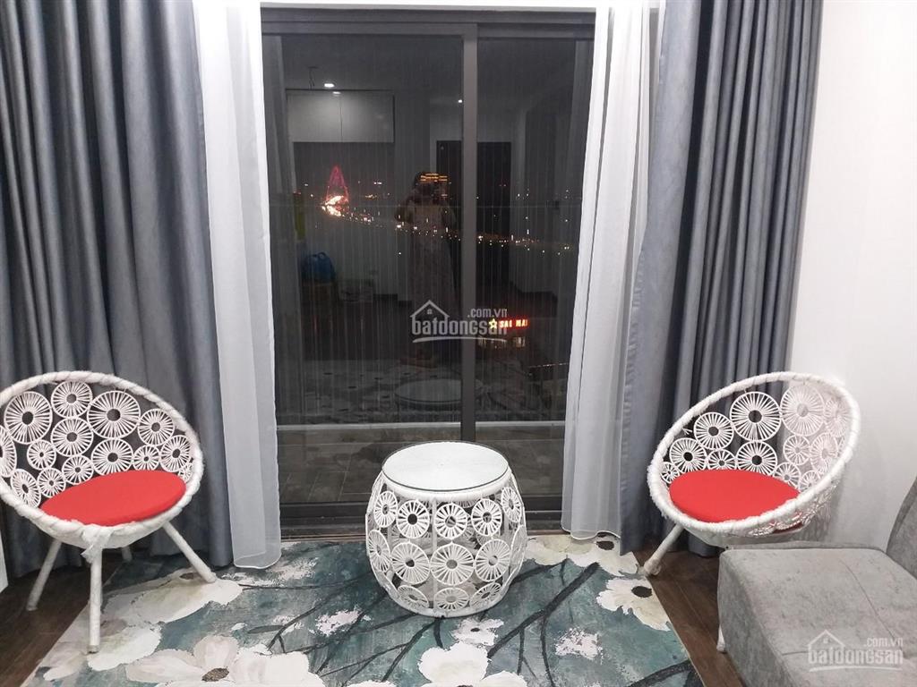 Chính chủ cho thuê chung cư intracom riverside chân cầu nhật tân, 2 pn, góc  giá tốt