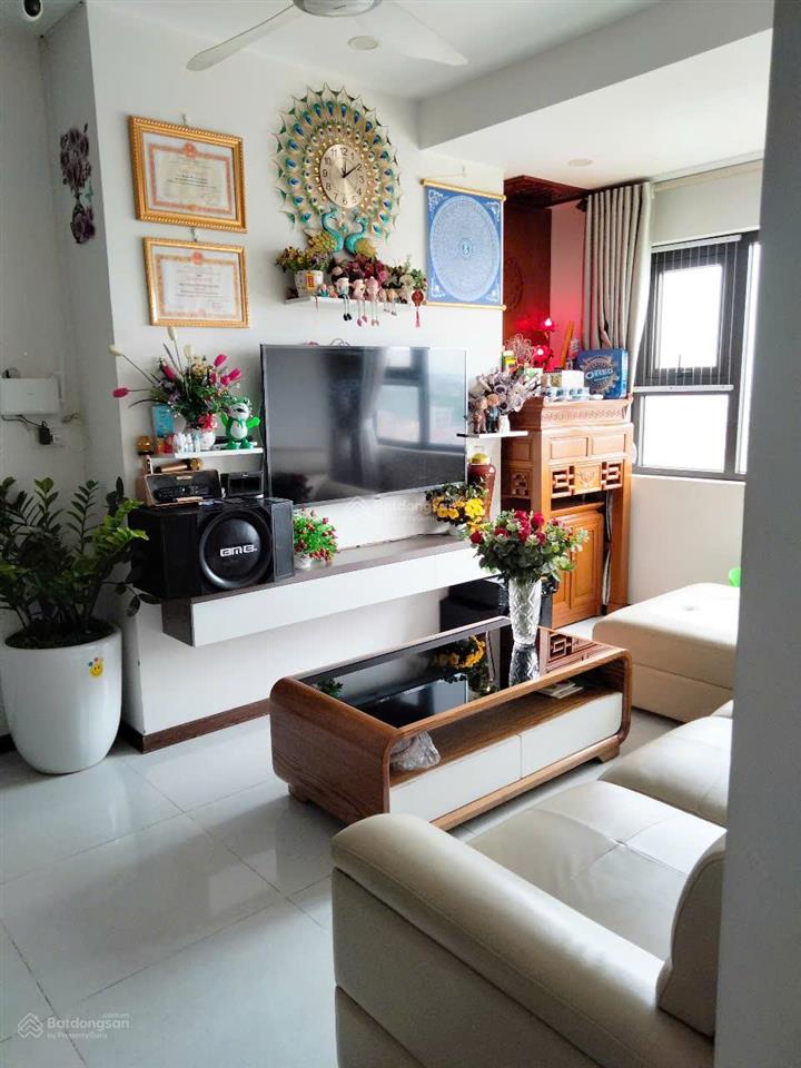 (mới) bán gấp căn hộ 2 ngủ, view cầu, giá tốt chung cư intracom nhật tân