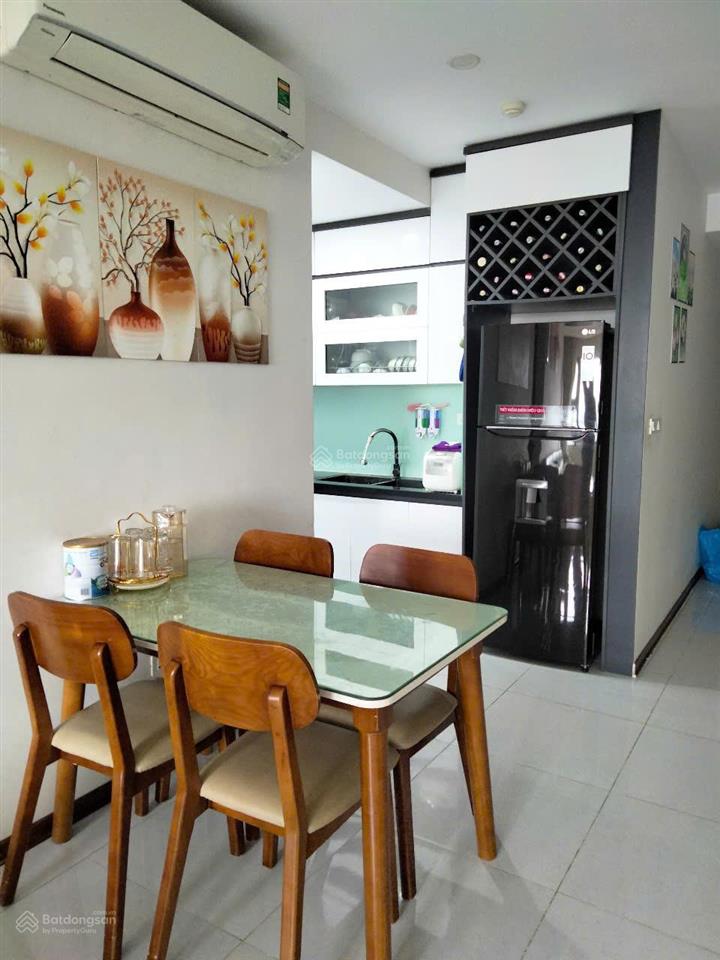 (mới) bán gấp căn hộ 2 ngủ, view cầu, giá tốt chung cư intracom nhật tân