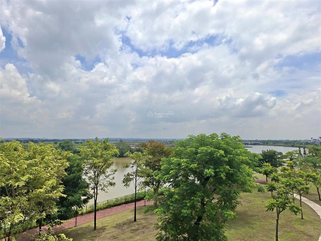 Giá 25 tỷ cho căn villas view sông lớn (sông buông) tại aqua city trong tháng 9 này, dt 15mx25m