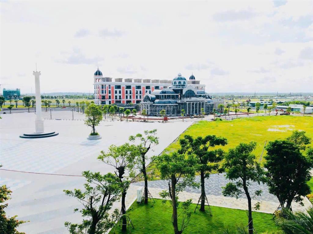 Cắt lỗ sâu nhà phố aqua city  đối diện clubhouse giá chỉ 45 triệu/m2 gần sân bay long thành