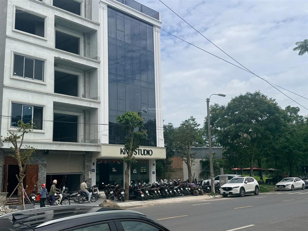 Do không có nhu cầu sử dụng tôi cần cho thuê văn phòng 6 tầng mặt đường 24 kđt hà phong