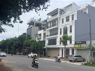 Do không có nhu cầu sử dụng tôi cần cho thuê văn phòng 6 tầng mặt đường 24 kđt hà phong