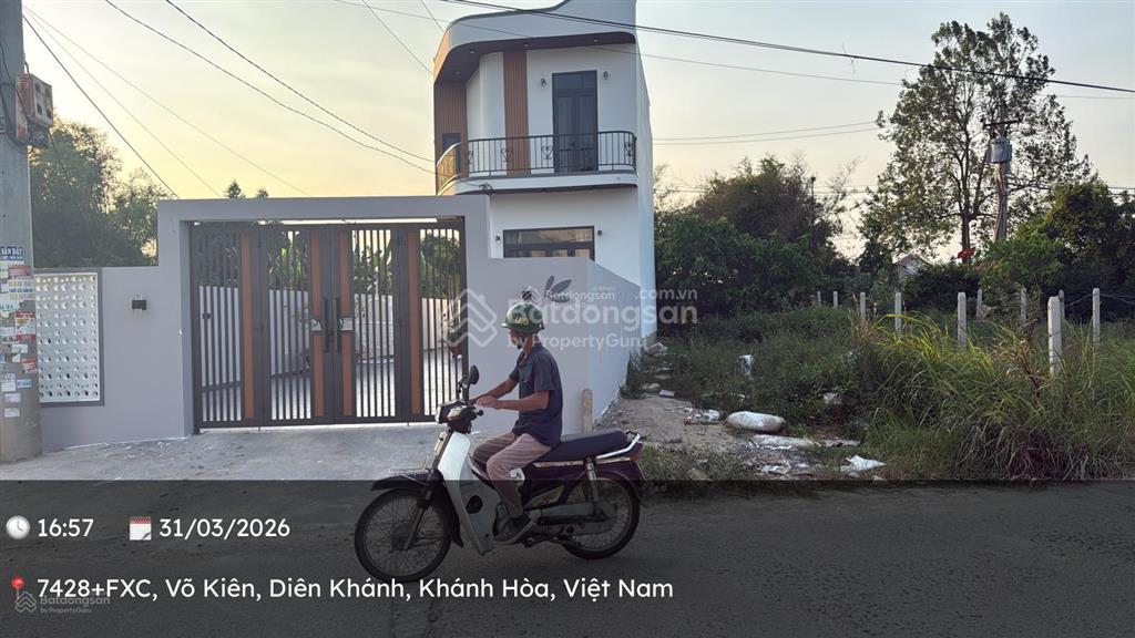 Bán căn nhà đẹp mặt đường rọc cây duối xã diên an, có sổ đỏ, đường nhựa thông