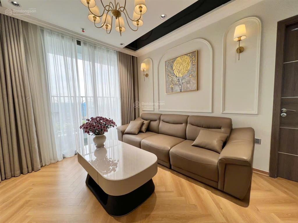 Chính chủ cần bán căn góc 97m2 toà k5 hướng đn view công viên, hồ điều hoà  full nội thất