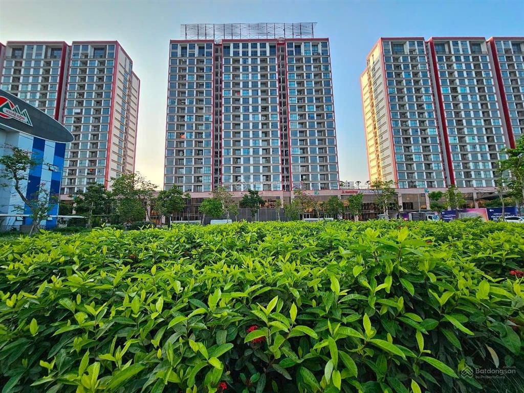 Chính chủ cần bán căn 2pn  77.5m2 hướng đông nam, view hồ  giá 6 tỷ  nhận nhà ở ngay