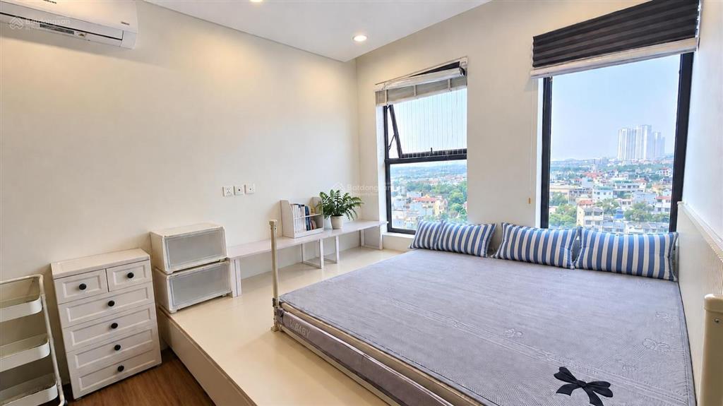 Căn 3pn giá tốt bình minh garden  full nội thất  sẵn sổ đỏ sang tên  0902 161 ***