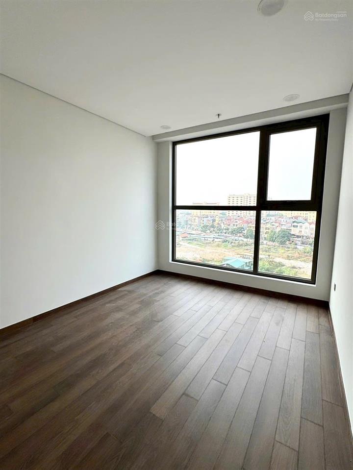 Căn góc 3pn giá hời khai sơn city  120m2 giá 7.3 tỷ. tầng trung đẹp