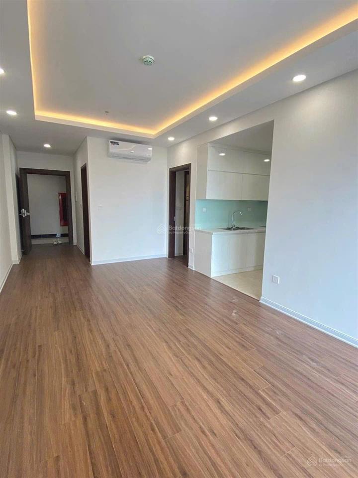 Cần bán căn 2pn  75m2 tầng trung số đẹp, view sông và cầu  sẵn sổ đỏ sang tên ở bình minh garden
