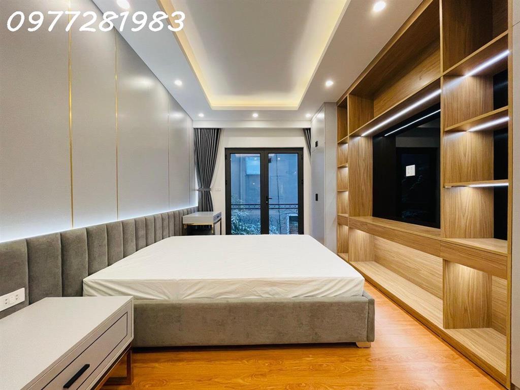 💰 NHÀ 6 TẦNG TRỤC CHÍNH YÊN VĨNH – KHAI THÁC KINH DOANH CỰC TỐT