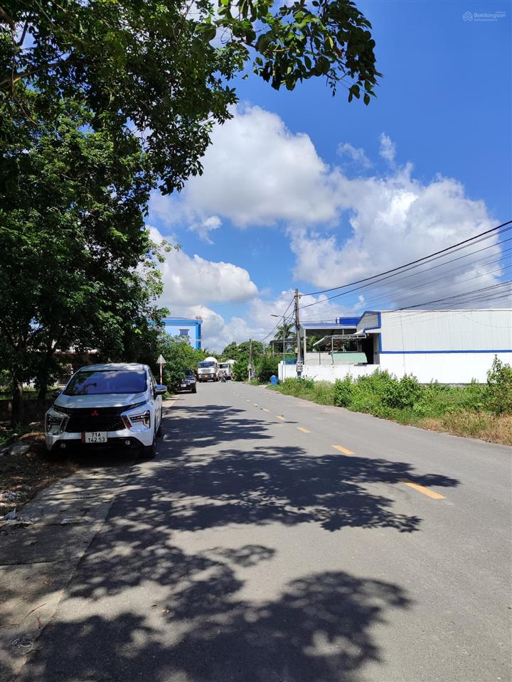 Bán đất phú chánh, tân uyên, dt 19*45m, thổ cư 240m2  giá 7 tỷ