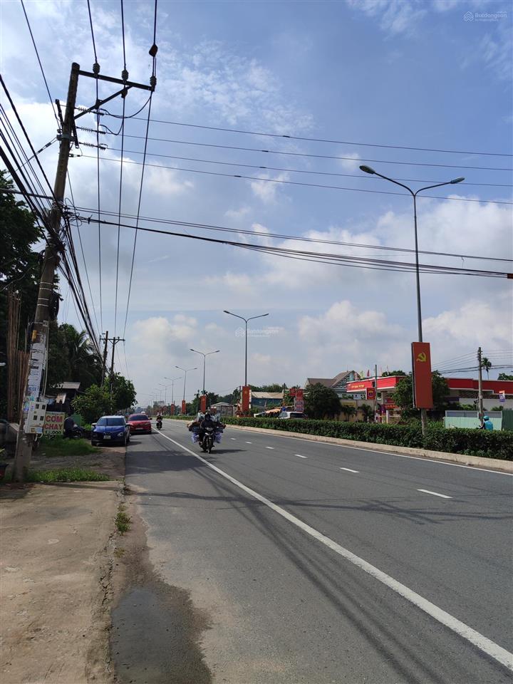 Bán đất mặt tiền đt 744 phú an gần cầu ông cộ, diện tích 3,300m