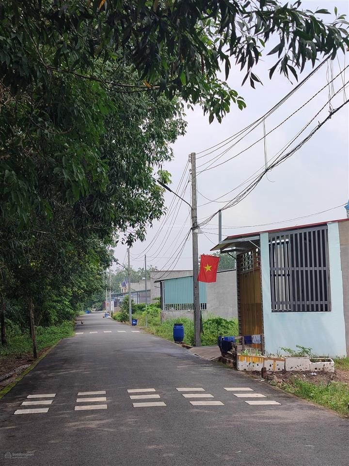 Bán đất gần ubnd chánh phú hòa 5*25m, thổ cư 60m  giá 950 triệu
