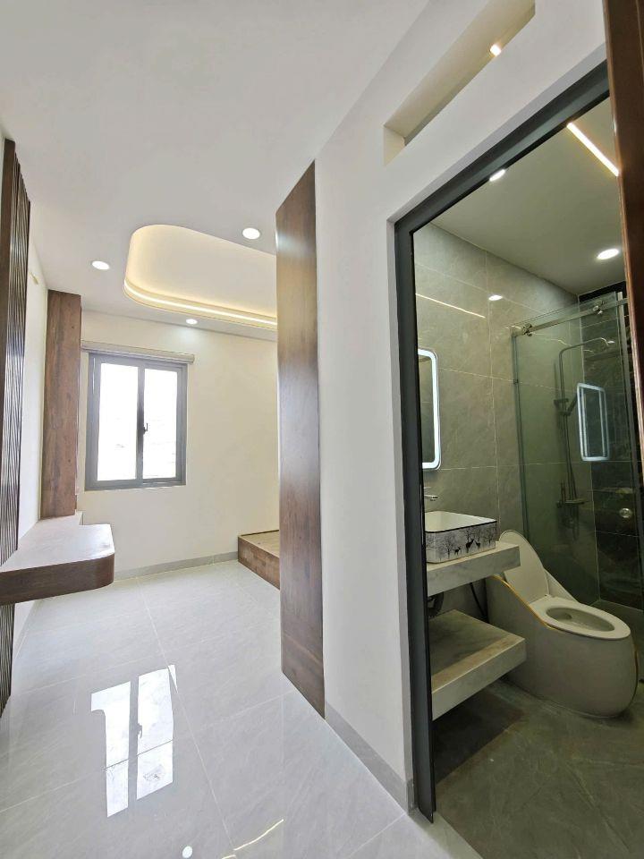 Bán nhà mới 5 tầng khu Tên Lửa 85M2 nở hậu có thang máy, tặng nội thất nhìn là mê, 10.X TỶ  