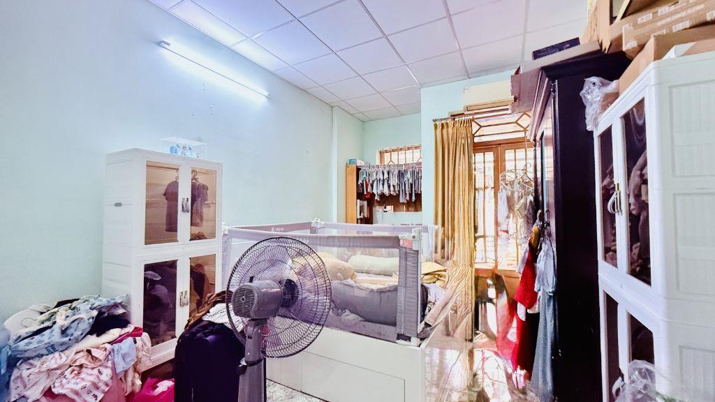 Bán gấp nhà đường Tây Thạnh, TB, hẻm ô tô nở hậu khu sầm uất, gần KCN Tân bình nhỉnh 4.T  🏠