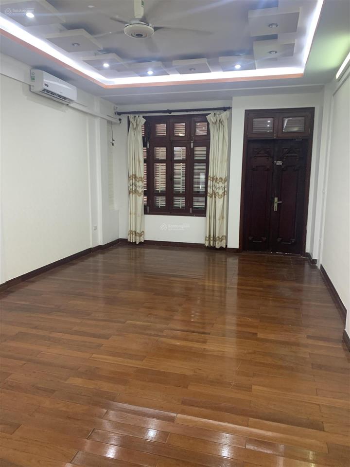 Cho thuê nhà nguyễn hoàng 80m2x5t, ô tô đỗ, full điều hoà, nhà đẹp