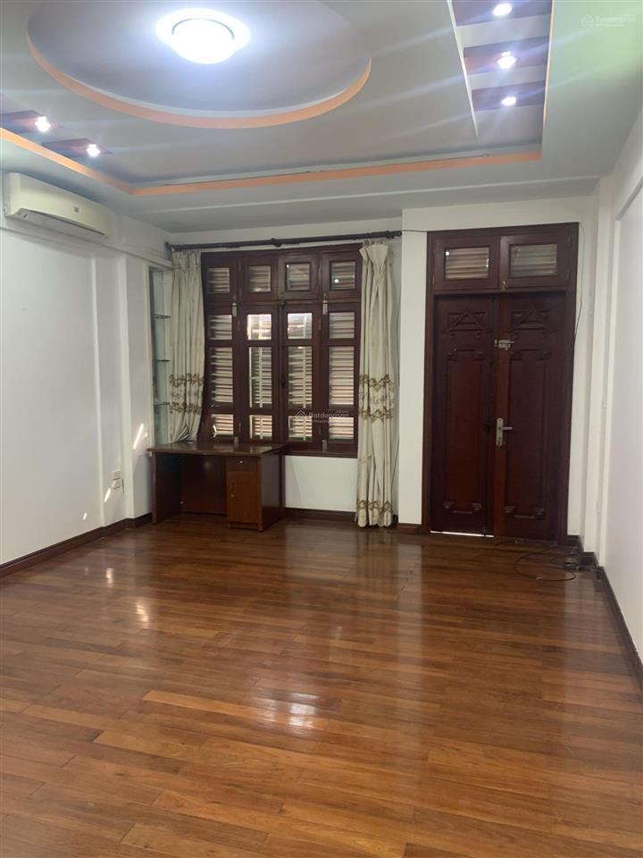 Cho thuê nhà nguyễn hoàng 80m2x5t, ô tô đỗ, full điều hoà, nhà đẹp