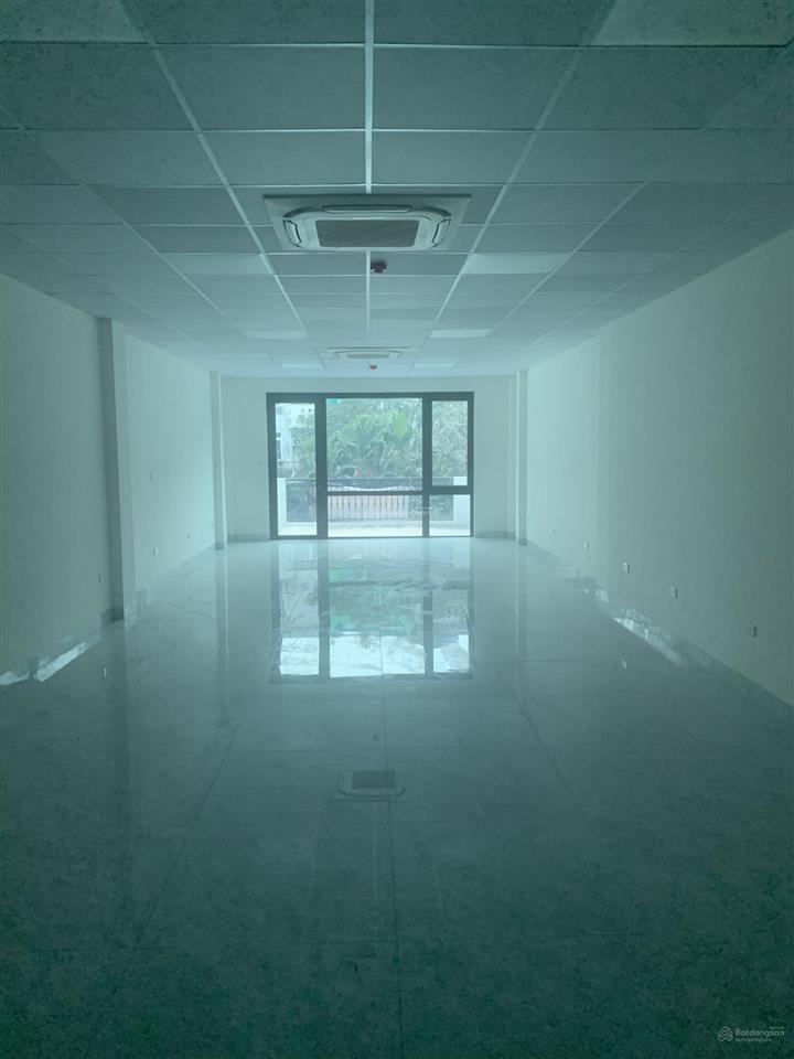 Cho thuê nhà trịnh văn bô 120m2x6t, thông sàn, full thang máy điều hoà, 38tr