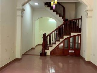 Cho thuê nhà hồ tùng mậu cạnh goldmark city 55m2 x 4t ô tô đỗ cửa 17tr