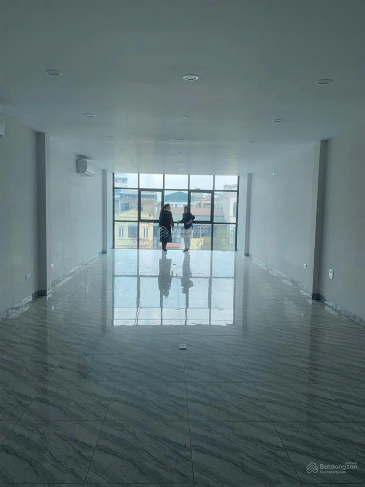 Cho thuê nhà trịnh văn bô, xuân phương, 110m x 6t, full thang máy điều hoà, xe tải đỗ, vỉa hè rộng