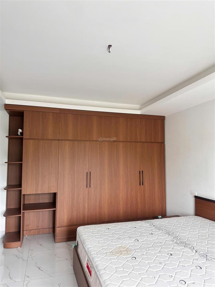 Cho thuê nhà liền kề xuân phương 100m2x5t, nhà mới, full đồ, có thang máy, xe tải đỗ, 28tr