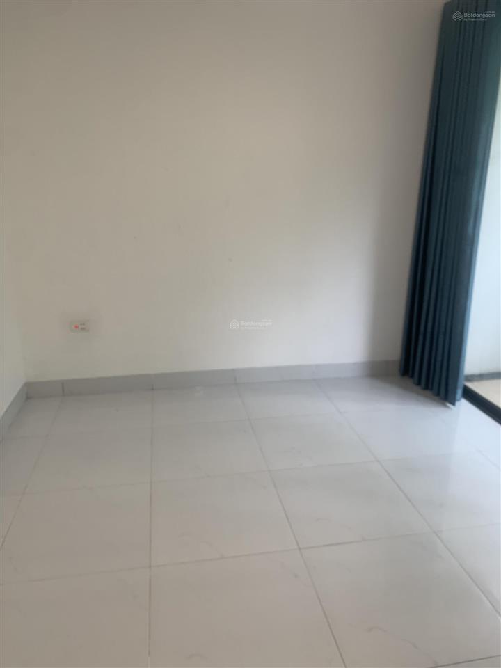 Cho thuê nhà liền kề báo nhân dân trần hữu dực 60mx4t, ô tô đỗ cửa, vỉa hè rộng, 17tr full điều hoà