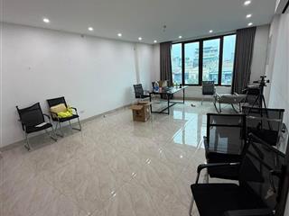 Cho thuê nhà trịnh văn bô 110m²x5t 1 tum, đường to, vỉa hè rộng, full thang máy điều hoà, đẹp, 30tr