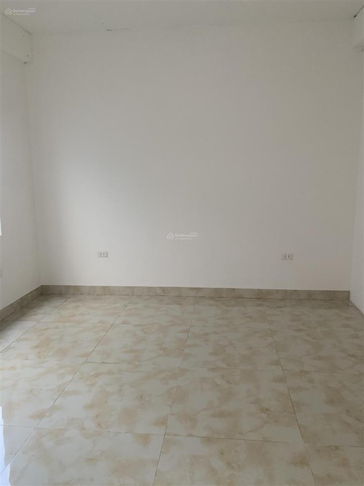 Cho thuê nhà trần hữu dực 80mx4t, oto đỗ cửa, 17tr