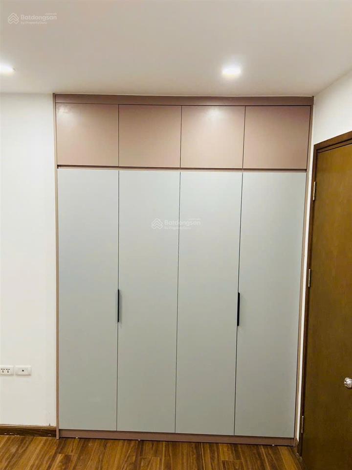 Bán căn hộ chung cư x2 đại kim căn góc 95,1 m2 trong nhà và 50m2 sân  chính chủ