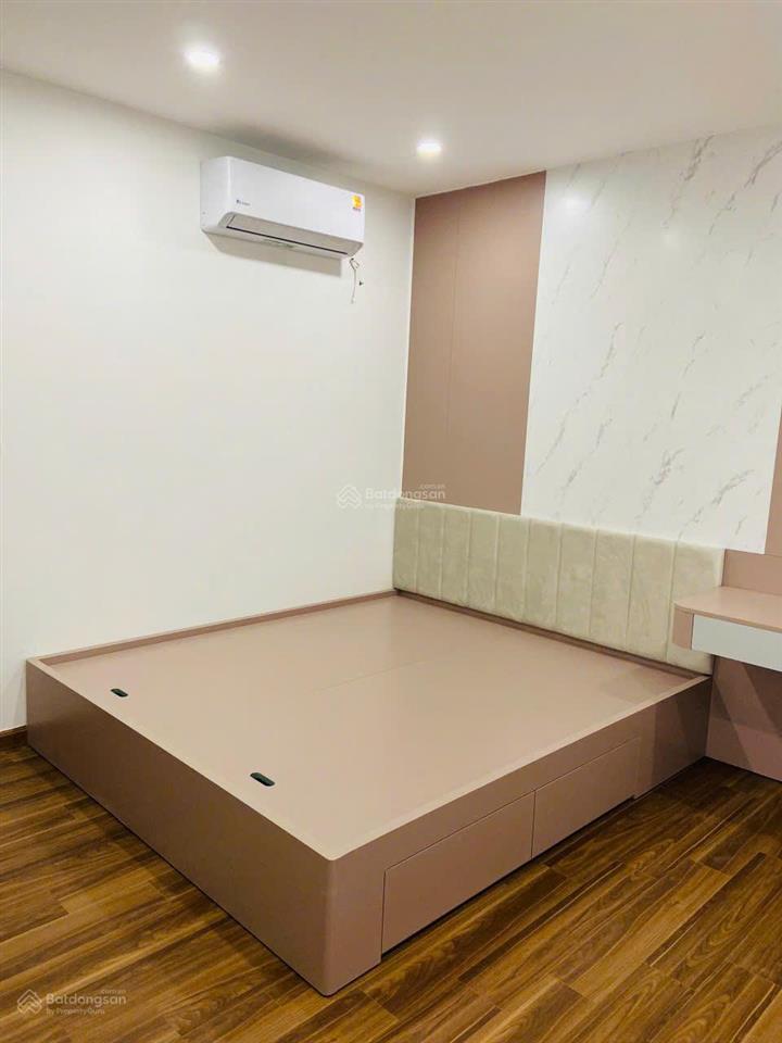 Bán căn hộ chung cư x2 đại kim căn góc 95,1 m2 trong nhà và 50m2 sân  chính chủ