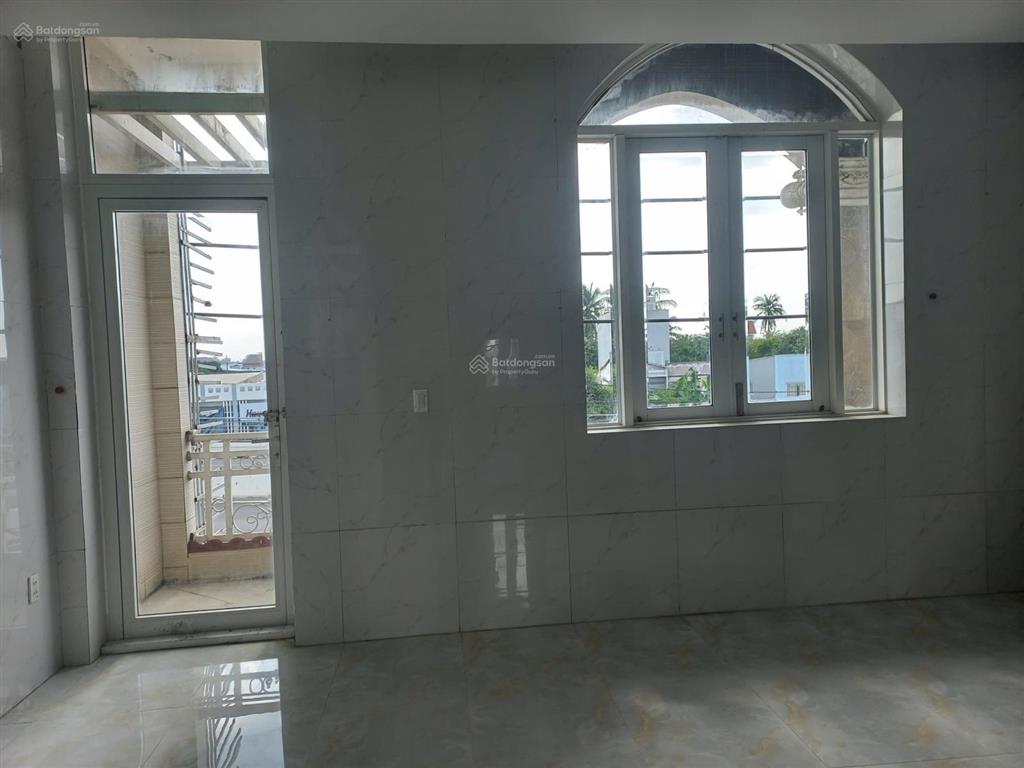 Chính chủ bán nhà mặt phố trần hoàng na, 6,0 tỷ, 94,2m² giá tốt