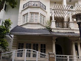 Biệt thự ven sông saigon pearl 7x21m, hầm + 3 tầng, sổ hồng lâu dài  giá 97 tỷ