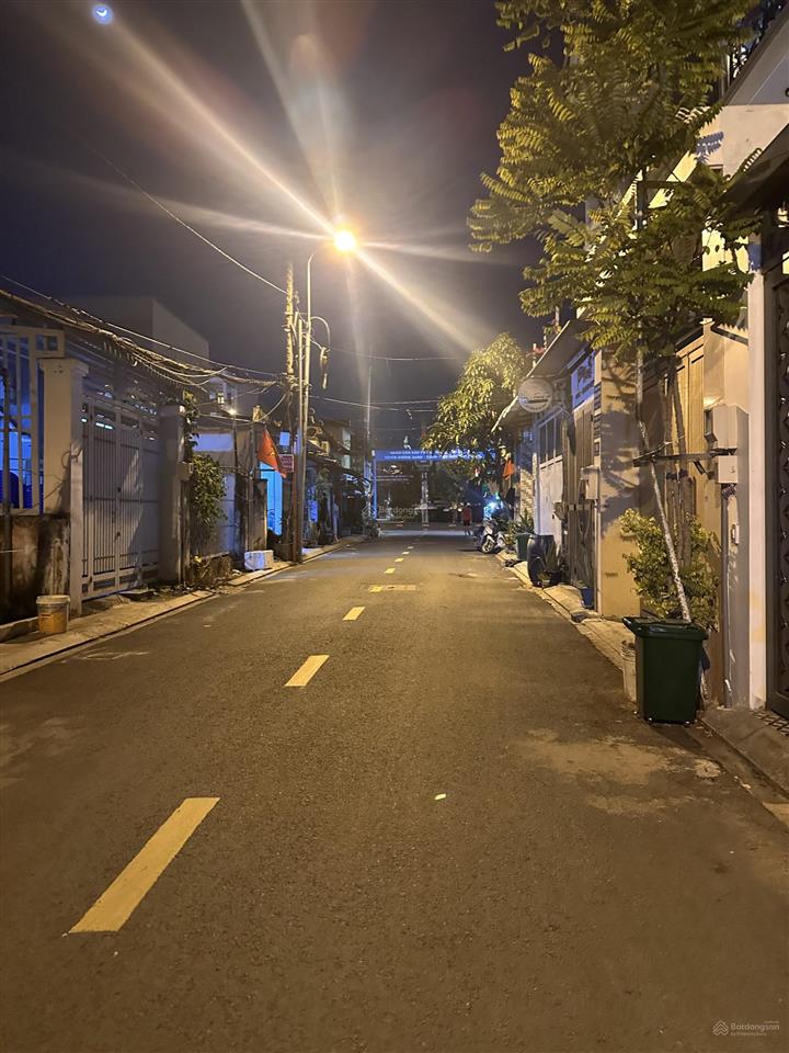 Nhà h10m thông 100m2 2tầng vừa ở vừa cho thuê trung tâm q12  6tỷ 7 tlm