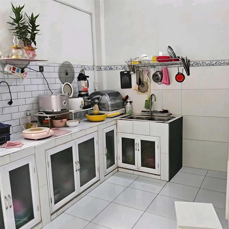 Áp lực tài chính  cần bán nhanh căn nhà tâm huyết vị trí vàng nhỉnh 6t