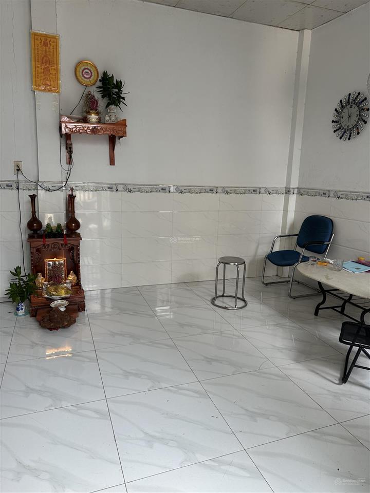 Chỉ 1 tỷ 250, nhà cấp 4, 80m2, hxh, khu dân cư đông thạnh hóc môn