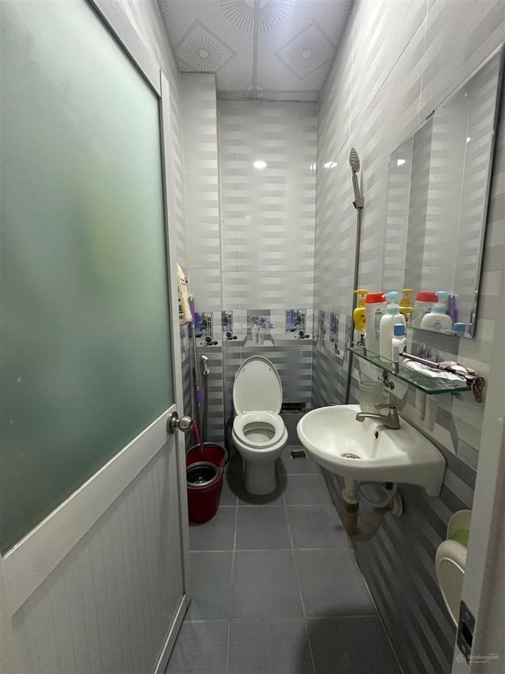 Bán nhà shr, 1 trệt 1 lửng, 3pn, 37m², hẻm 5m ô tô đậu cửa. 3tỷ 590 cb