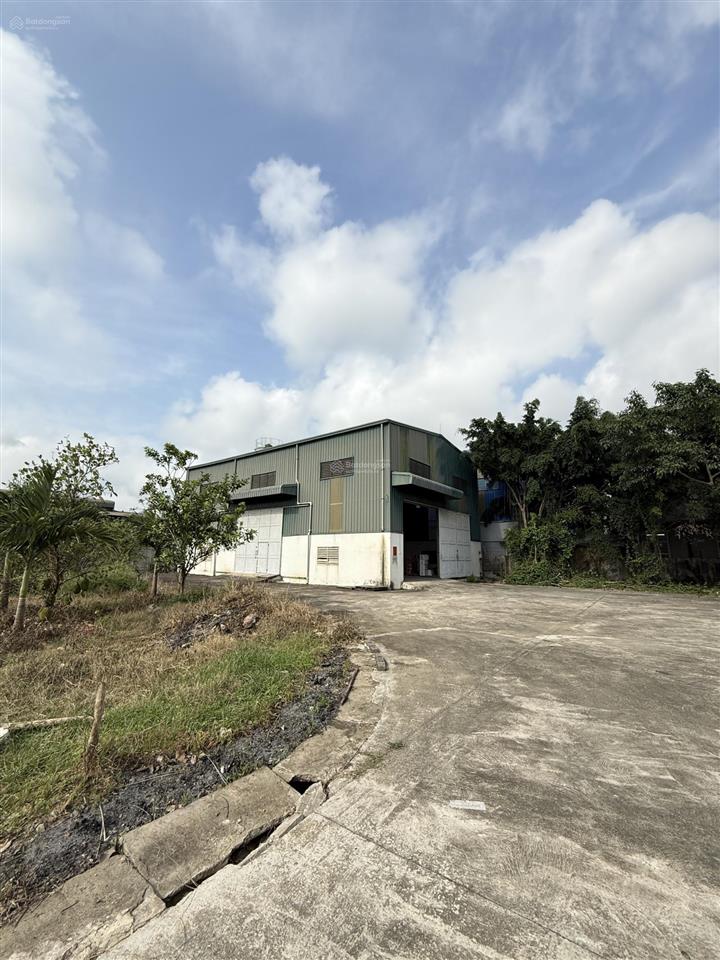 Bán kho, nhà xưởng tại khu công nghiệp tây bắc ga, 16,5 tỷ, 2500 m2