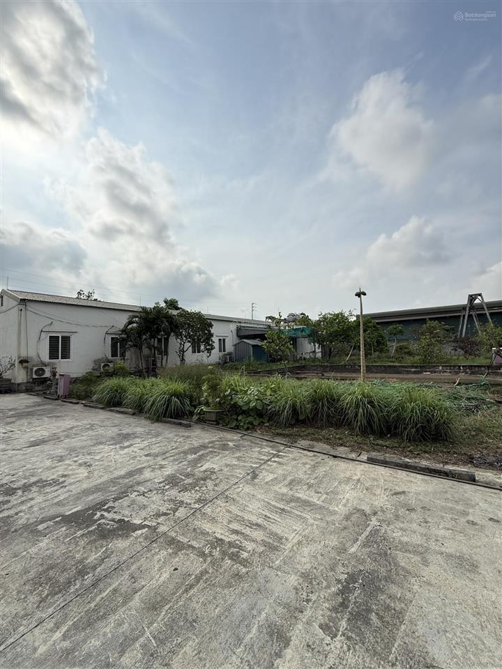 Bán kho, nhà xưởng tại khu công nghiệp tây bắc ga, 16,5 tỷ, 2500 m2