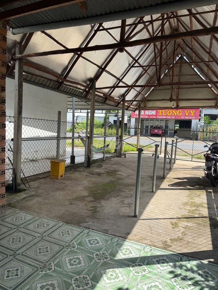 Nhà MT xã Phan, Dương M Châu, rộng rãi , thoáng mát, tiện kinh doanh.