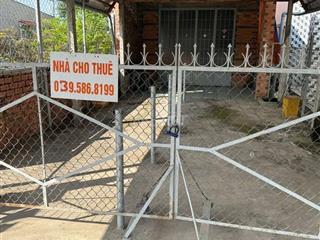Nhà MT xã Phan, Dương M Châu, rộng rãi , thoáng mát, tiện kinh doanh.