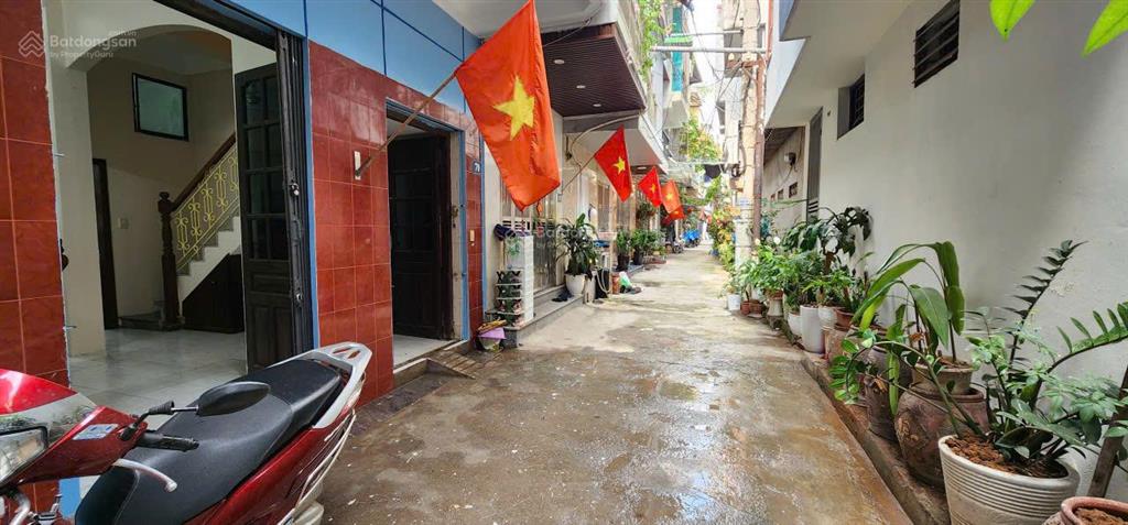 Chính chủ cần bán nhà khu phân lô cầu diễn  căn góc 3 mặt thoáng
diện tích